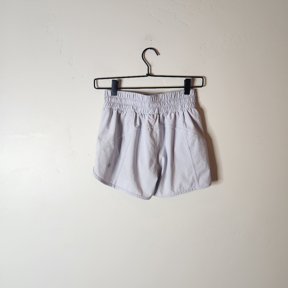 Lululemon Track That High-Rise Short 3" Lined Size 6 - Picture 3 of 6